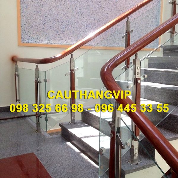 cau-thang-kinh-dep-VIP-K01